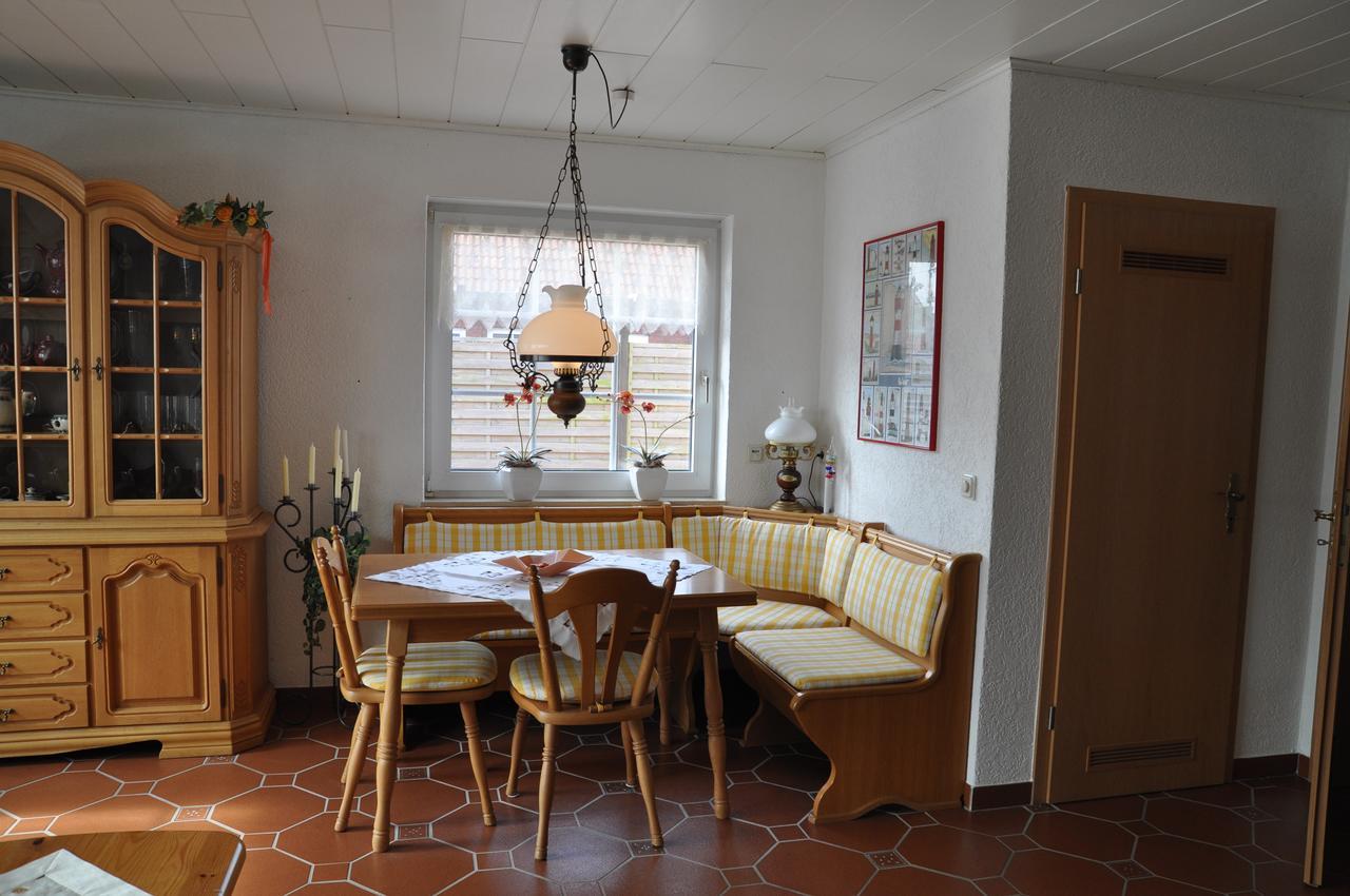 Ferienhaus Riede Norddeich エクステリア 写真