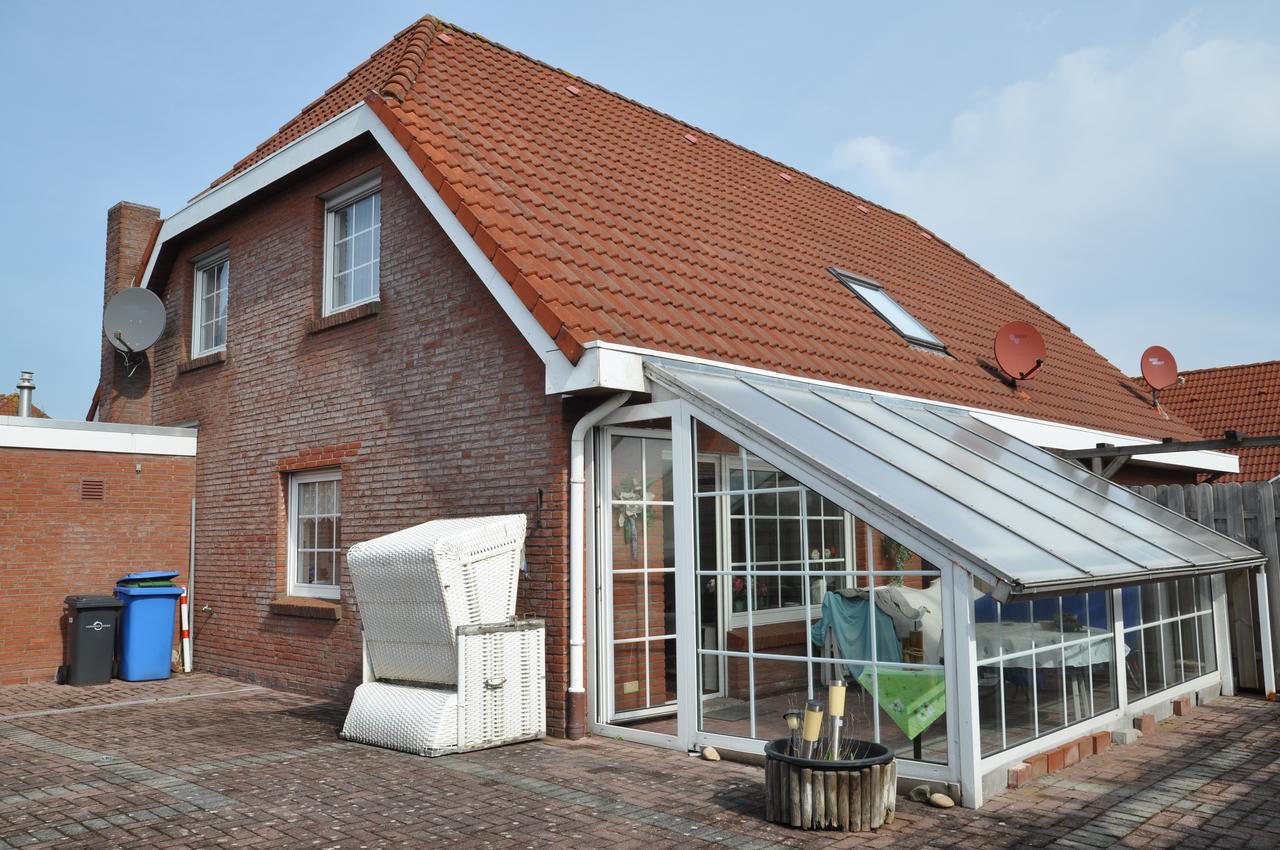 Ferienhaus Riede Norddeich エクステリア 写真
